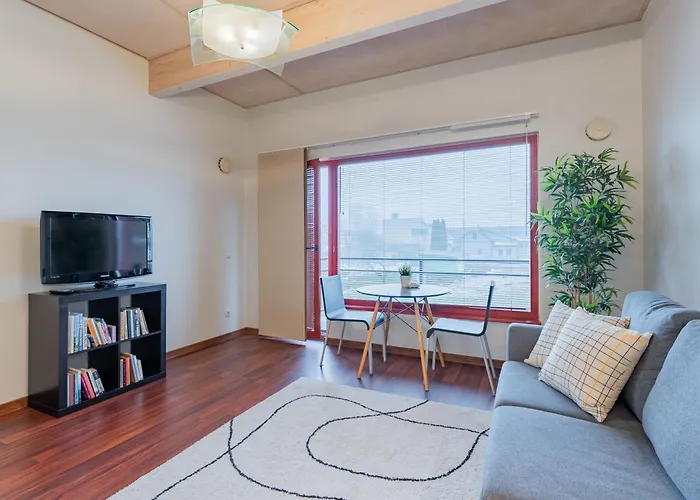 Apartment Keskuse Ja Ranna Vaheline In Between The Center&the